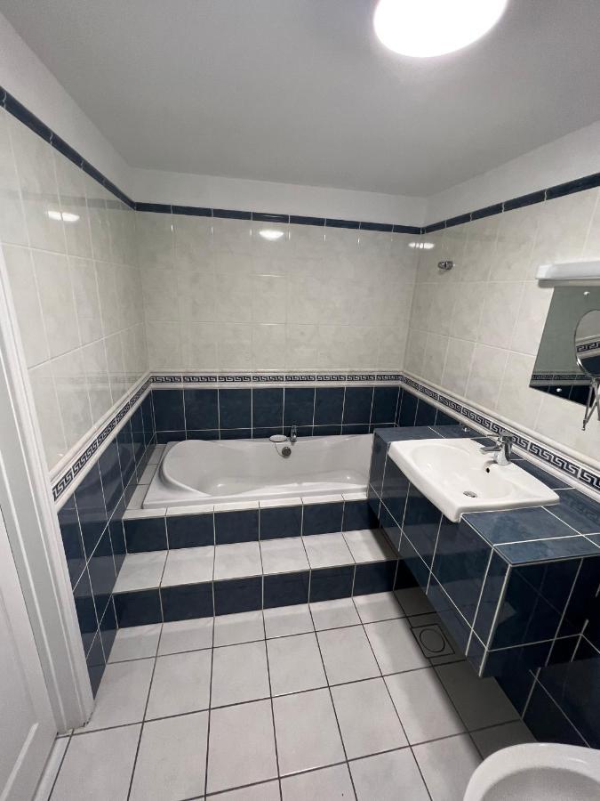 Cadmore Lodge Bed & Breakfast Tenbury Luaran gambar